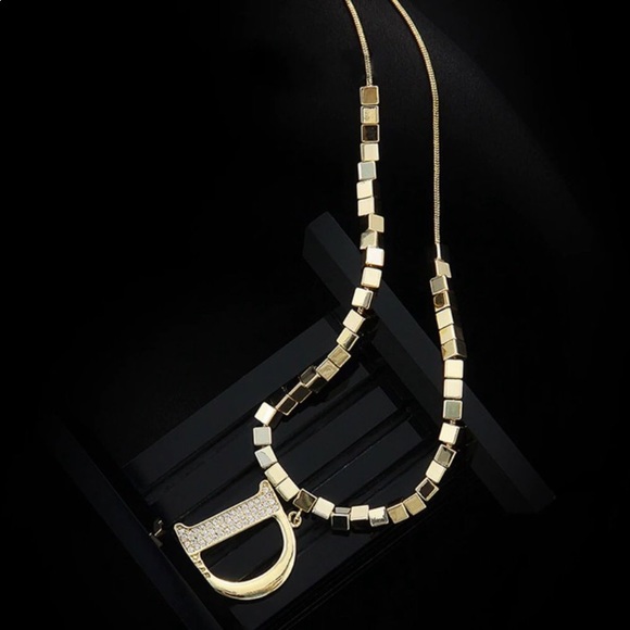 New necklace - Picture 2 of 2